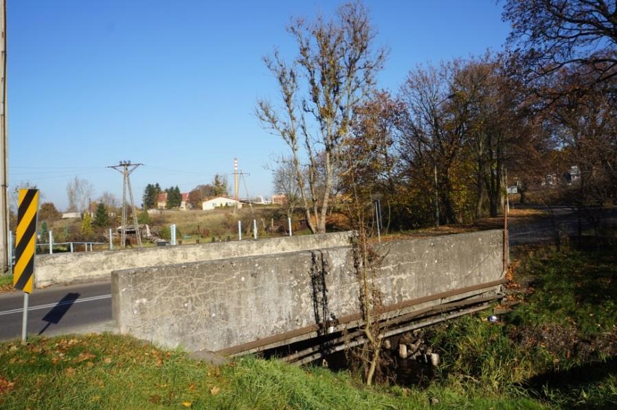 6. Przebudowa drogi wojewódzkiej nr 151 na odcinku Świdwin - Łobez Na całym odcinku znajduje się 14
