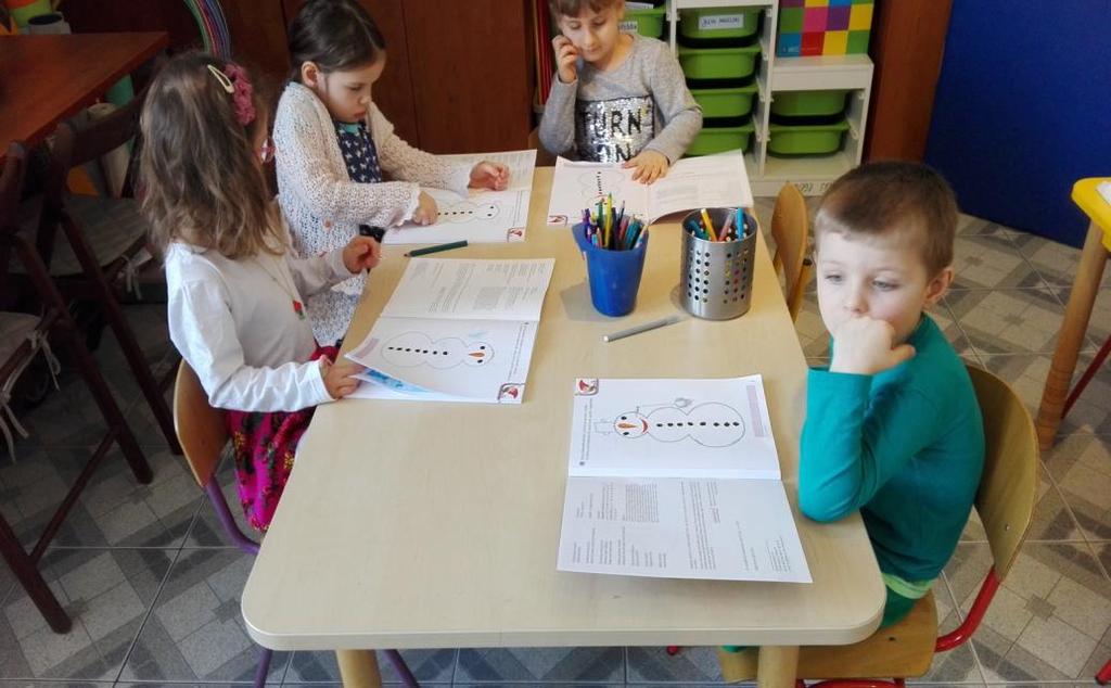 A na koniec wykonaliśmy pracę plastyczną.