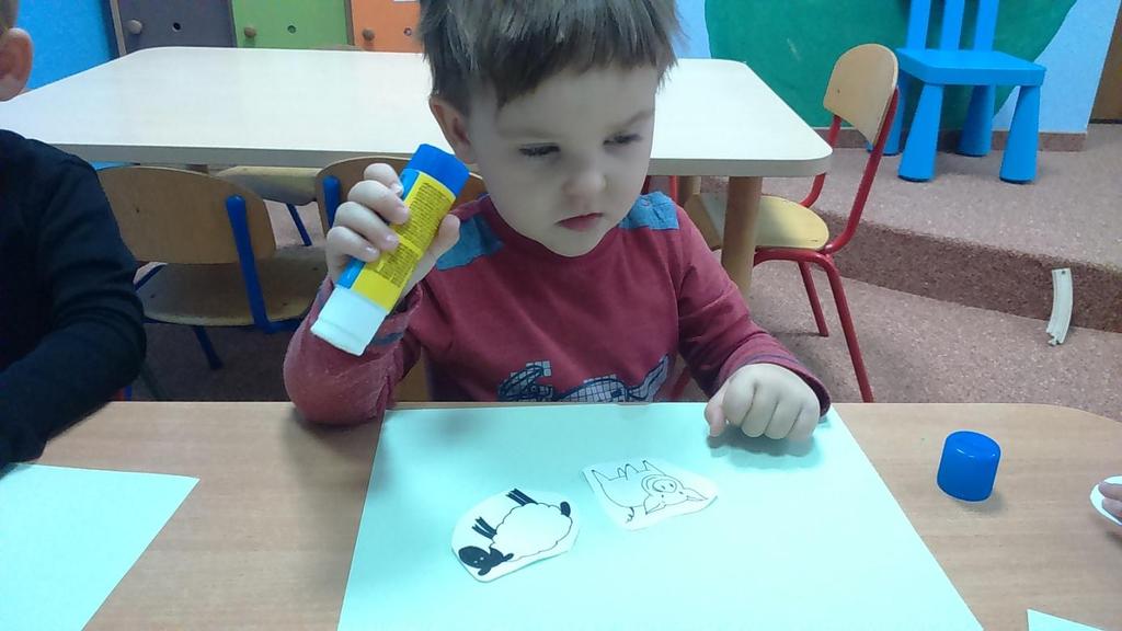 Przypomnieliśmy sobie też jak należy się zachowywać być dla siebie miłym, pomagać sobie, nie wyrywać zabawek.