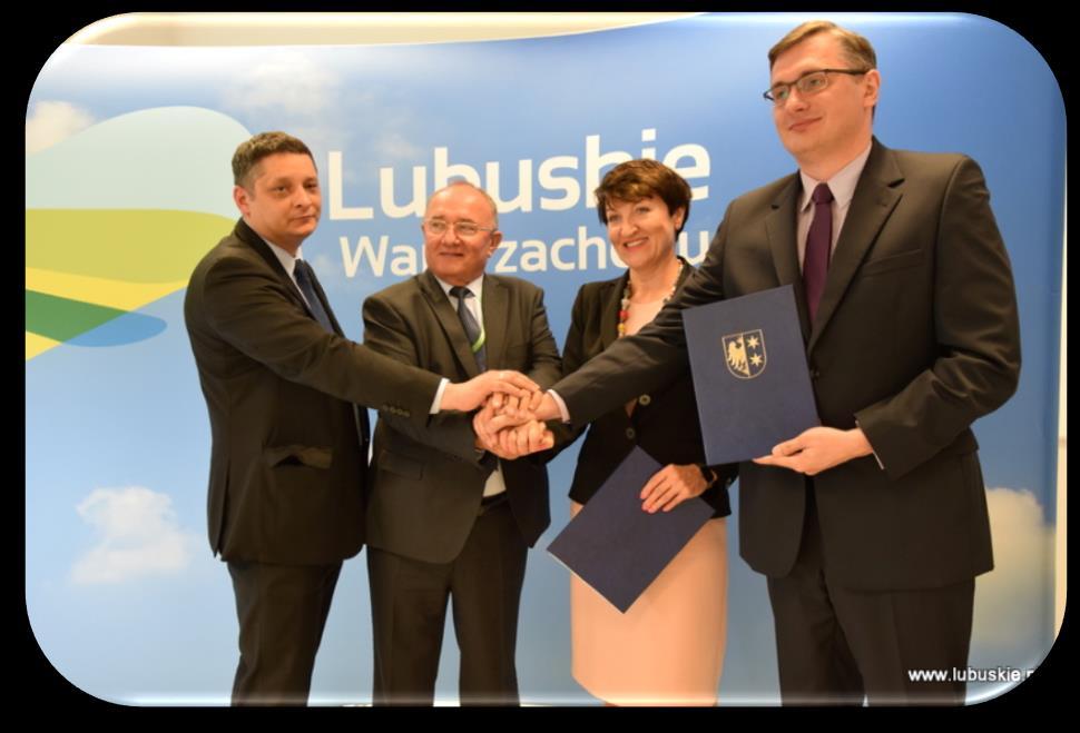 PRZEDSIĘBIORCZOŚĆ Umowa z KSSSE Umowa partnerska pomiędzy Województwem Lubuskim a Kostrzyńsko-Słubicką Specjalną Strefą Ekonomiczną (K-SSSE).