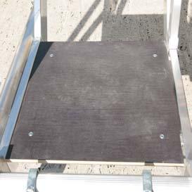 6 2 3 4 5 4 4 4 4 4 4 4 4 4 4 Schody aluminiowe z szerokimi na 5 cm stopniami do cz stego wchodzenia i schodzenia.