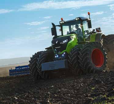 /min Liczba cylindrów / chłodzenie 6 6 6 6 Średnica / skok cylindra mm 126/166 126/167 126/168 126/169 Pojemność silnika cm³ 12 419 12 419 12 419 12 419 Prędkość nominalna obr.