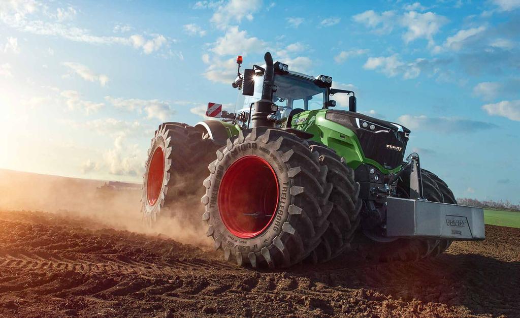 Obejrzyj ciągnik Fendt 1000 Vario na filmie. www.fendt.com/1000-film 500 KM do Twojej codziennej pracy. Fendt 1000 Vario. Duży. Silny. Wyjątkowy. Niemiecki majstersztyk.