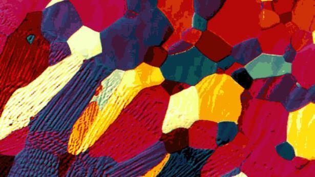 Funkcjonalne Materiały Ceramiczne Materiały funkcjonalne Materiały, których główną cechą użytkową są właściwości elektryczne,
