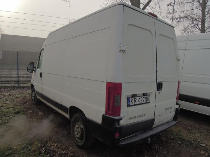 strona 9
