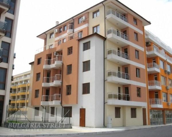 WWW.BULGARIASTREET.RU 1 dwóch i trechpokojowe mieszkania w Pomorie Cena 39600.