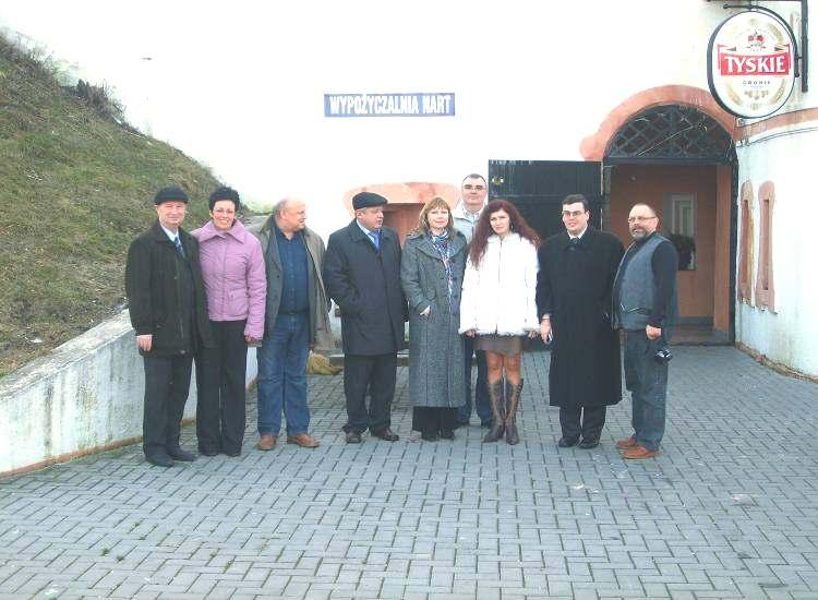 Konferencja powinna przynieść odpowiedź na pytania jakie są ograniczenia prawne ze strony konserwatora zabytków oraz faktu wpisania fortów do programu NATURA 2000 ze względu na zamieszkujące je