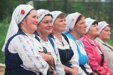 produs la costuri avantajoase; constructivă, dacă produsul are noi proprietăţi (meniu, noi condiţii de cazare etc.