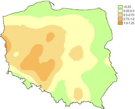 54 D. Graczyk i in. Na północy i wschodzie kraju tak wysokie temperatury występują co kilka lub nawet kilkanaście lat podczas miesięcy letnich uznawanych za wyjątkowo upalne.