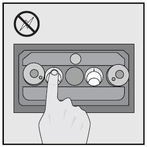 Wyłączenie zasilania (w skrzynce licznika) Postępuj zgodnie z punktem [2] w przypadku instalacji z nadającym się do zastosowania ze ściemniaczem elektronicznego