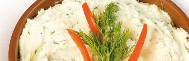 300 g sera twarogowego 1/3 ł/h pieprzu mały pęczek kopru Fromage z czosnkiem Do suchego naczynia miksującego na wirujące noże wrzucić, koperek, czosnek, miksować przez 8 s, z prędkością 8.
