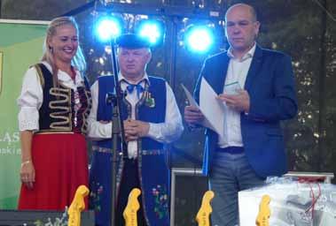Stowarzyszenie Rozwoju Pęgowa, Sołtys oraz Rada Sołecka 10 czerwca 2017 roku z otrzymanej dotacji z Gminy Oborniki Śląskie oraz ze środków od sponsorów zorganizowało po raz dziesiąty Święto Truskawki.