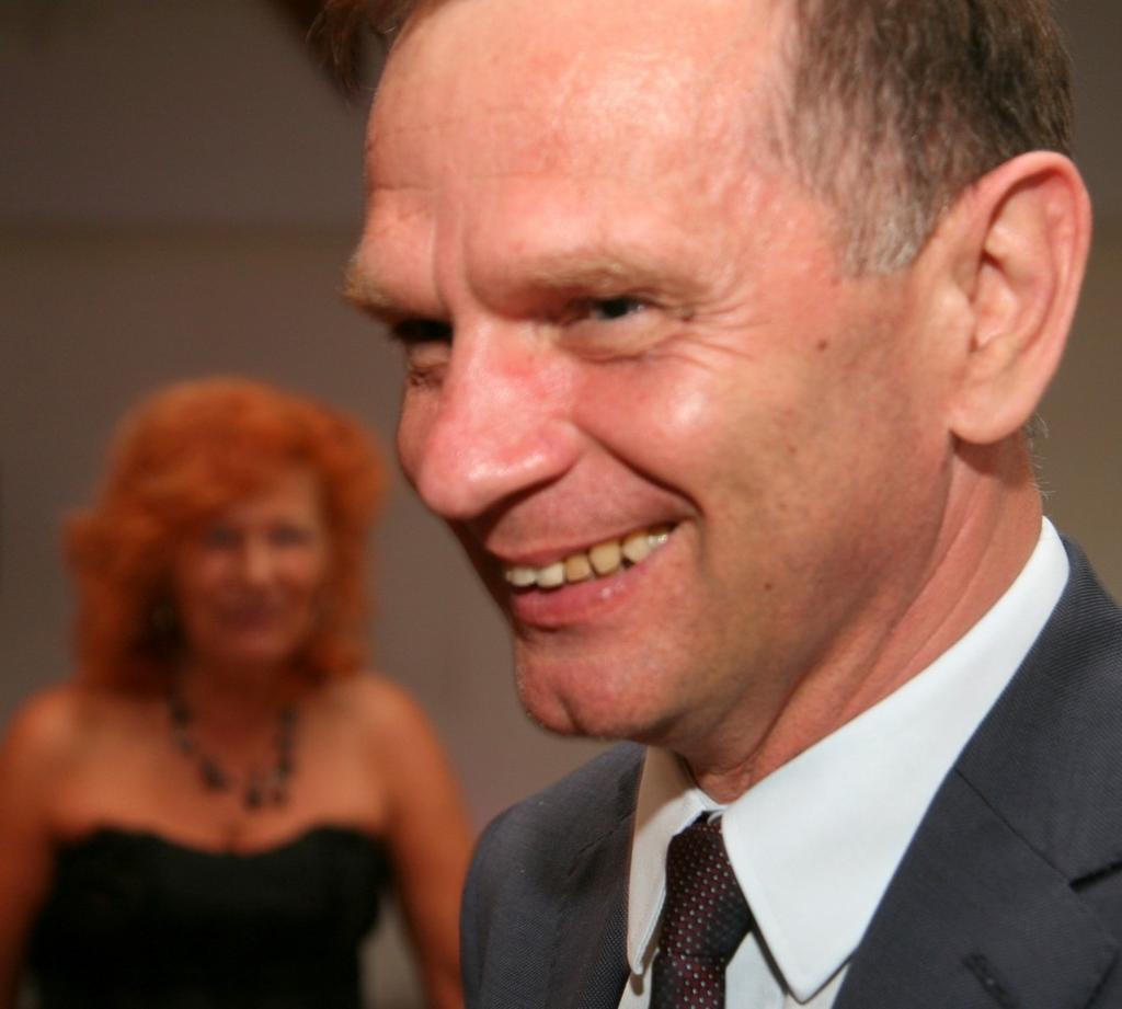 Kazimierz Sekuła, Wiktor Salamaga, Małgorzata Buśko, Wojciech Wiecha, Elżbieta Biel, Janusz Walo, Marta Szwarc, Mieczysław Jóźwik, Tomasz Lipecki Poproszony o