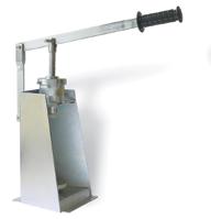 (szerokość, wysokość) 900 mm x 1200 mm 007029 BOLL obrotowy stojak lakierniczy Ocynkowany stojak o stabilnej konstrukcji i wygodnym mechanizmie obrotowym blokowanym pedałem umożliwia ułożenie