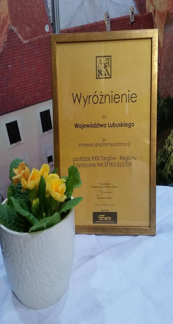 Targi Regiony Turystyczne Na Styku Kultur w Łodzi Lubuskie znów z nagrodą Do Otrzymaliśmy kolejne wyróżnienie za promocję turystyczną regionu na targach w Łodzi.