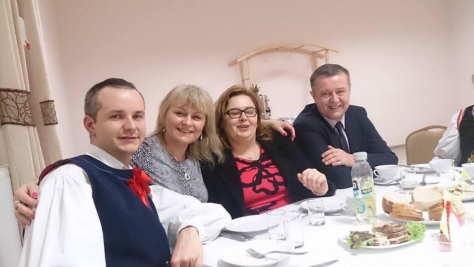 16 stycznia Spotkanie z mieszkańcami podczas Opłatka w Chroślicach. 17 stycznia (niedziela) Spotkanie z seniorami w Piotrowicach.