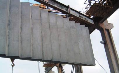 Środki antyadhezyjne Ułatwiające rozszalowanie i idealne wykończenie powierzchni betonu 20 DMA 1000 Olej emulsyjny do szalunków drewnianych DMA 2000 Uniwersalny preparat antyadhezyjny do każdego