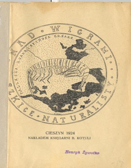Centralnie na licu przedniej okładki umieszczono rycinę przedstawiającą zimnowodnego skorupiaka Pallasea quadrispinosa (zwyczajowa nazwa: kiełże) relikt plejstoceński.