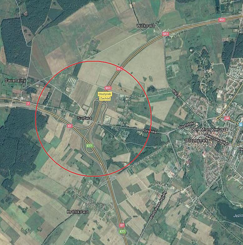 drogi krajowej nr 16) szlaków komunikacyjnych.