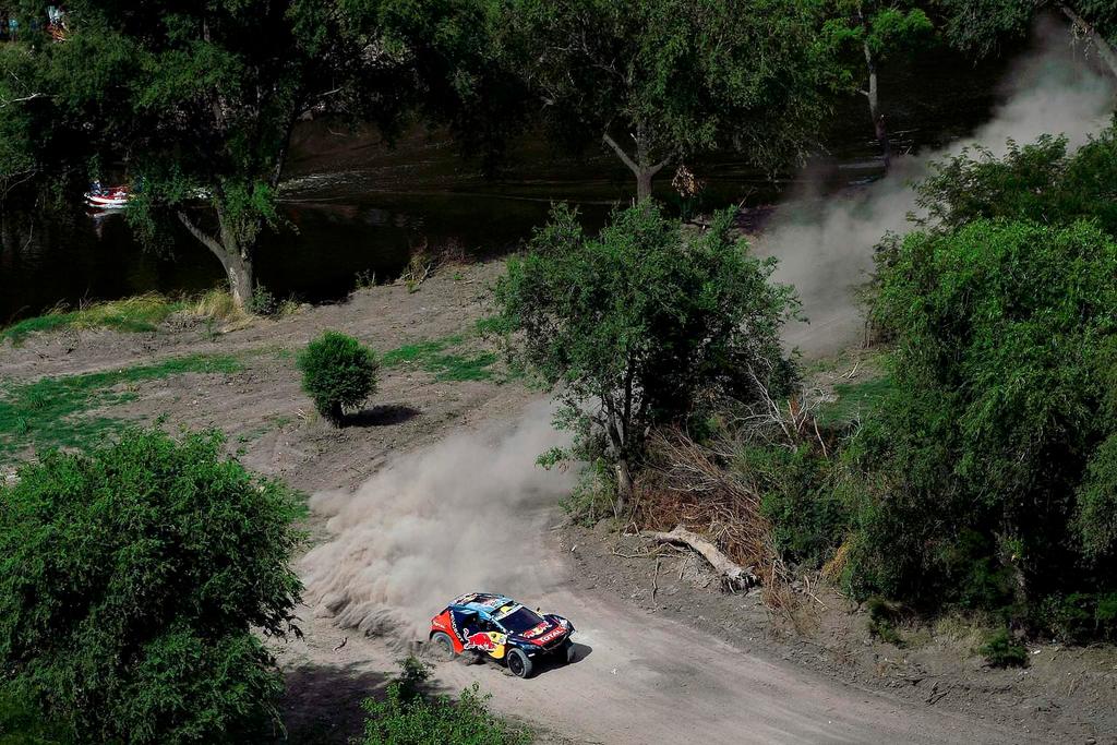 302 PETERHANSEL Stephane (fra) COTTRET Jean Paul (fra) PEUGEOT action during the Dakar 2016 Argentina Bolivia, Etape 1 Prologue from January 2, 2016, Argentina Photo Eric Vargiolu / DPPI Klasyfikacja