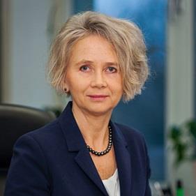Specjalista z zakresu doradztwa finansowego dla przedsiębiorstw, bankowości (inwestycyjnej i korporacyjnej), fuzji, przejęć, restrukturyzacji finansowania, zarządzania wzrostem wartości.