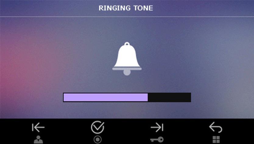 VOLUME / GŁOŚNOŚĆ Pozwala na ustawienie odpowiedniego poziomu głośności dla dźwięku wywołania Do obsługi menu użyj przycisków obsługi:,,,.