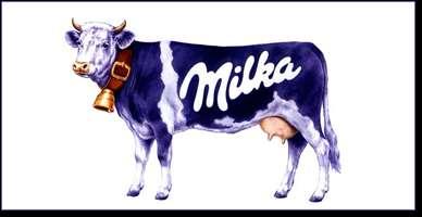 Skąd pomysł na taki symbol? Według założyciela firmy, to właśnie krowa najbardziej kojarzy się ze Szwajcarią, jej specyfiką a przede wszystkim z alpejskim mlekiem.