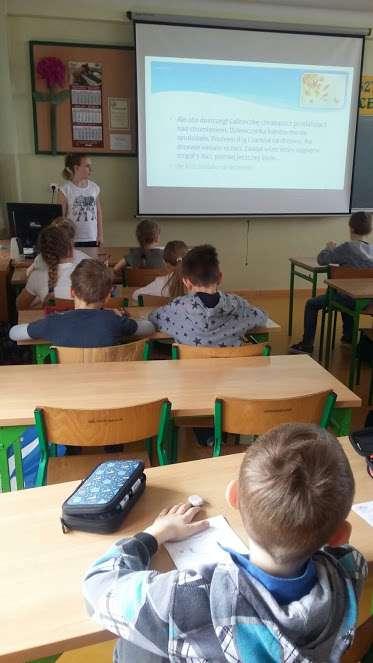 Połącz kropki dla uczniów