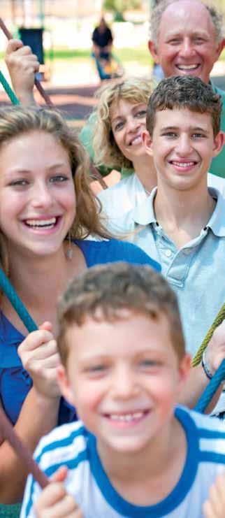 programie: Akcje uliczne bez granic Dyskusje z ekspertami Simulation: Sitzung des Europäischen Parlaments EU-Projekte: Deutsch-polnischer Kindergarten, Bolfrashaus Grenzenlose Straßenaktionen
