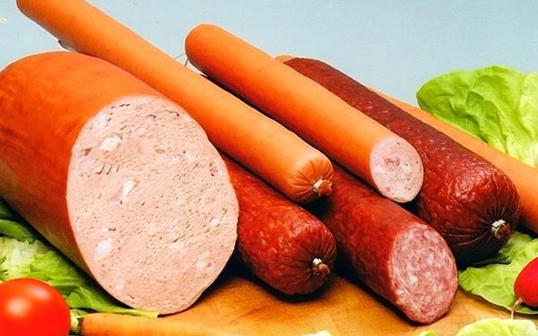 K A T A L O G P R O D U K T Ó W OSŁONKI FASER / FIBROUS Osłonki FASER/FIBROUS stanowią unikalną kombinację przetworzonej celulozy i specjalnego rodzaju papieru.
