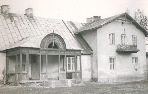Pudelska, K., Biesak, A. (2016). Analiza dendroflory parku dworskiego w Sobianowicach (woj. lubelskie). Nauka 3 Rys. 1.