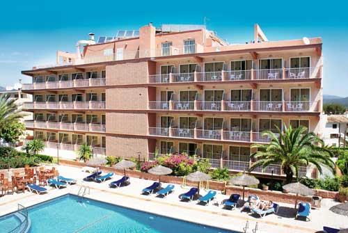 Hotel DELFIN**** zakwaterowanie w jednym z 4-gwiazdkowych hoteli sieci Delfin: Delfin Mar, Delfin Siesta Mar położonych w miejscowości Santa Ponsa lub hotelu Delfin Playa położonym w miejscowości