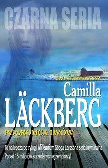 Camilla Lackberg w szczytowej formie! Recenzenci i czytelnicy są zgodni, warto było czekać! Styczeń, Fjällbacka w okowach mrozu. Z lasu wybiega na drogę półnaga dziewczyna.