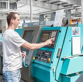 SZKOŁY PONADGIMNAZJALNE. Program jest skierowany do uczniów ostatnich klas zawodowych szkół technicznych.