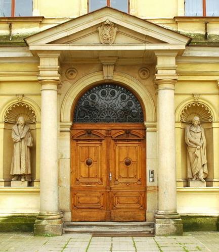 Portal klasycystyczny