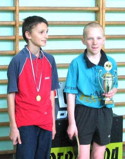 Tenis stołowy.