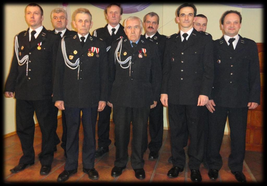 Zarząd OSP Sadłowo wybrany na zebraniu w dniu 19 lutego 2011 roku. UHONOROWANI W dniu 4 marca 2011 r.