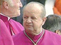 INGRES Abp Stanisława Dziwisza 27 sierpnia 2005r. w Krakowie odbędzie się Ingres do Katedry na Wawelu Abp Stanisława Dziwisza.