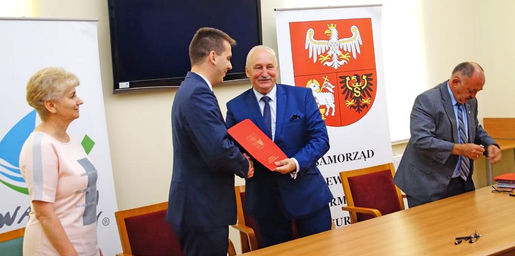 BEZPŁATNY BIULETYN DLA MIESZKAŃCÓW MIASTA I GMINY LIDZBARK Lidzbark.pl 31 sierpnia 2017 Inwestycje w Gminie Wspólne inwestycje z powiatem działdowskim Fotorelacja z Dni Lidzbarka str. 3 str. 4 str.