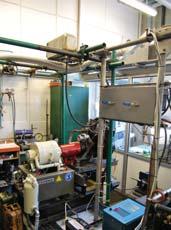 Research of Combustion System with Semi-Open Combustion Chamber in a Commercial Spark Ignition Engine z nich, cylindryczna, umieszczona w pobli u zaworów, zapewni a korzystniejsze wyniki, i to nie