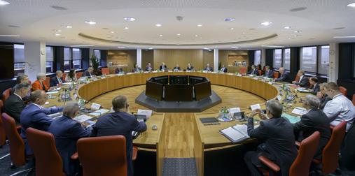 Ocena ogólna 08 Ustalenia Trybunału Sprawozdanie finansowe UE daje prawdziwy i rzetelny obraz sytuacji Sprawozdanie finansowe UE za 2016 r.