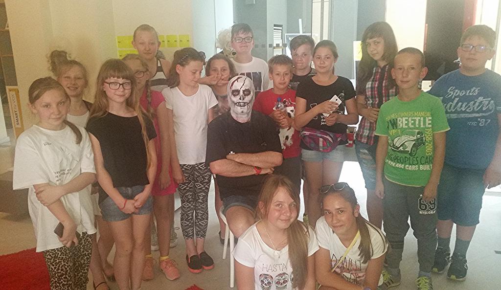 Głos Wielkopolski Wydanie specjalne 06/2016 Strona 7 Konkurs Pięknego Czytania Jak zapuścić włosy w trzy sekundy? Wydaje się niemożliwe?