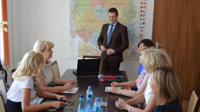 Zdjęcie 4, Zdjęcie 5 Spotkanie informacyjno-warsztatowe z dnia 17.08.2017 r. dotyczące wyznaczania celów i kierunków działań LPR Źródło: DRAFT Consulting W tym samy dniu, tj. 17 sierpnia 2016 r.
