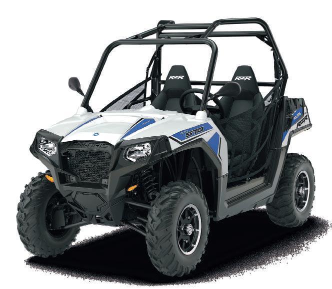 SZYBCIEJ I WYGODNIEJ RZR 900 S RZR 900 RZR 900 wyposażony w silnik ProStar o mocy 75 KM dostarczy każdemu kierowcy sporą dawkę adrenaliny.