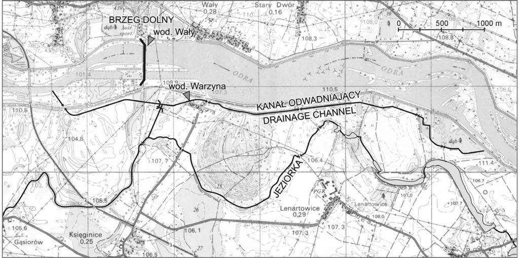 4 B. Olszewska, L. P ywaczyk w zale no ci od stanów wody w Odrze, czasu ich trwania oraz wysoko ci opadów i parowania.