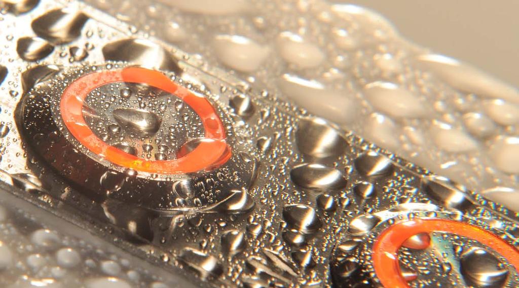 Hydromasaż Futura 500 System wodno-powietrzny z oświetleniem 6-diodowym Power LED Mono Sterowanie elektroniczne za pośrednictwem panelu z podświetlanymi przyciskami czasowy wyłącznik masażu czujnik