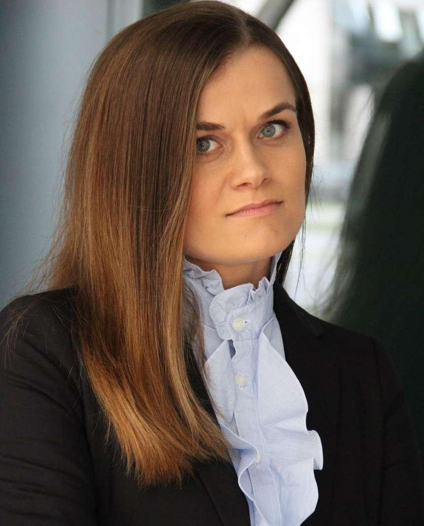 Wspomaganie standaryzacji rozwoju sieci sprzedaży w firmie ubezpieczeniowej poprzez rekrutację nowych pracowników do zespołu sprzedażowego.