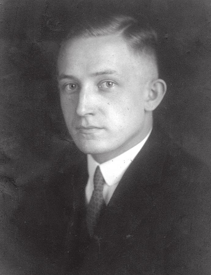 74 MICHA T.W. V. GRABOWSKI, ISABEL RÖSKAU-RYDEL Losy Albina Roszkowskiego/Röskau do 1945 r. Dr. med. Albin Roszkowski, Gdañsk, 1930 r.
