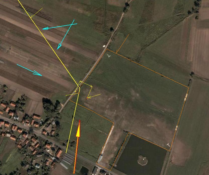 UPADKU KIERUNEK PADANIA PROMIENI SŁONECZNYCH W CHWILI WYPADKU 2 Miejsce wypadku zaznaczone na zdjęciu satelitarnym lądowiska w Kazimierzy Małej.