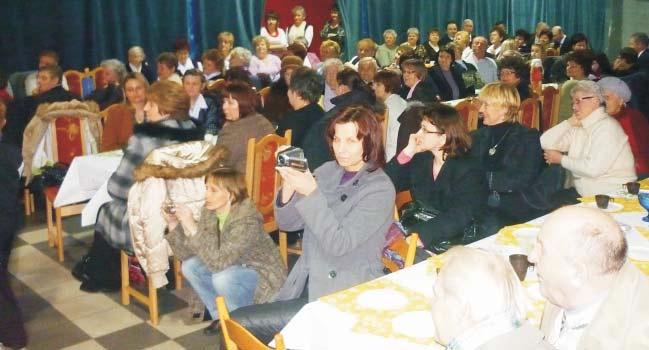 Szkó³ Ponadgimnazjalnych Nr 1 w Kêpnie przygotowania do organizacji obchodów z okazji 90-lecia szkolnictwa zawodowego, w ramach których zaplanowano pierwszy oficjalny zjazd absolwentów szko³y.